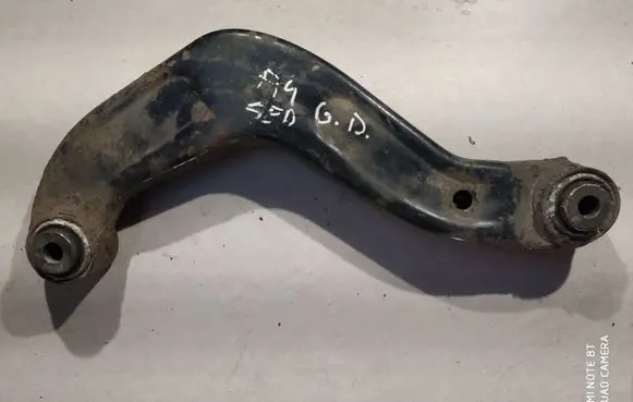 Rear control arm
