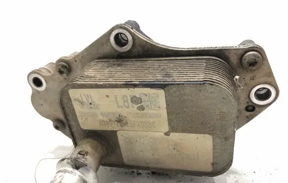 Engine oil radiator