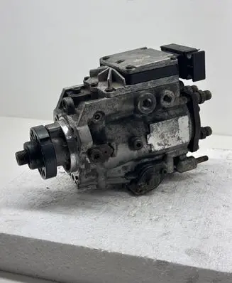Ford Mondeo Mk III Fuel injection high pressure pump 0470504021