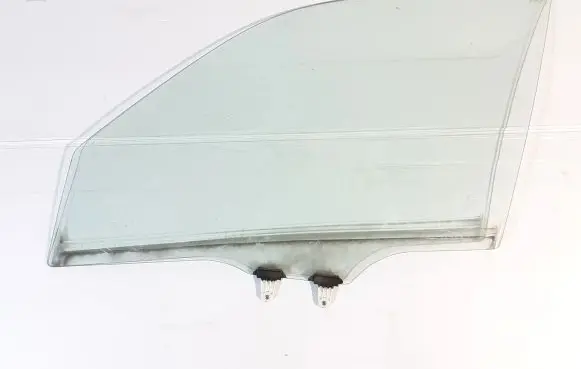 Suzuki Grand Vitara II Front door window glass four-door 43R00033 A002345 M213