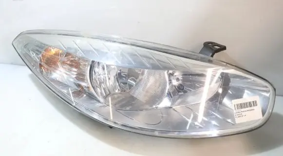 Renault Fluence Headlight/headlamp