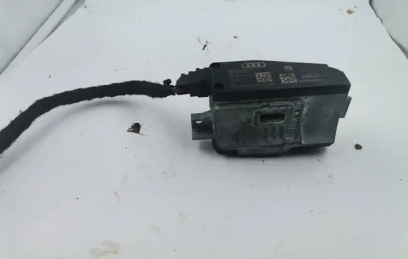 Audi A4 S4 B8 8K Steering wheel lock 8K0905852C