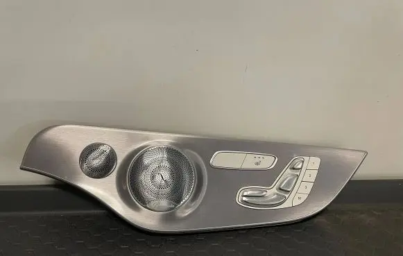 Mercedes-Benz C W205 Other front door trim element A2057205813 2932211 20524432