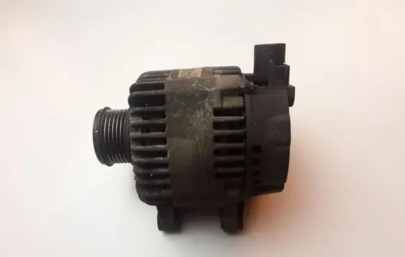 Peugeot 208 Generator/alternator 9800007480