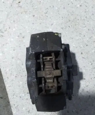 Chevrolet Camaro Rear brake caliper