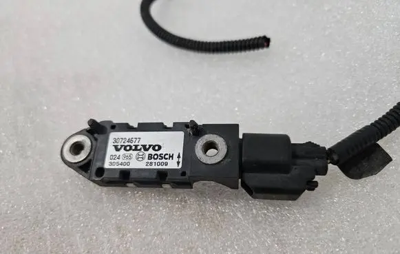 Volvo XC90 Airbag deployment crash/impact sensor 30724677 281009