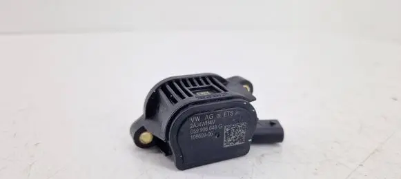Audi SQ7 Camshaft vanos timing valve 059906048G