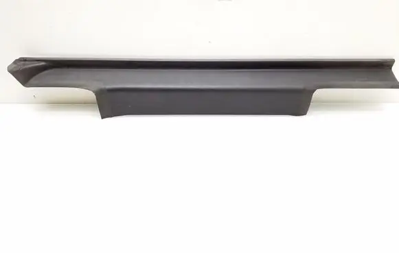 Mercedes-Benz R W251 Rear sill trim cover A2516800535