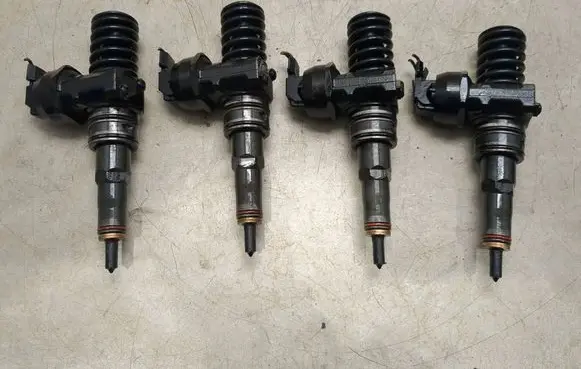 Volkswagen Transporter - Caravelle T5 Fuel injectors set 0414720215