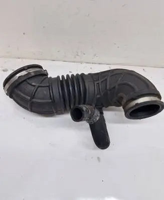 Opel Antara Turbo air intake inlet pipe/hose 20998611