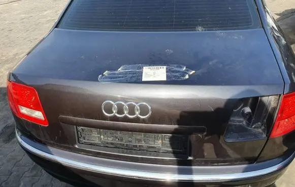 Audi A8 S8 D3 4E Tailgate/trunk/boot lid LZ7Q