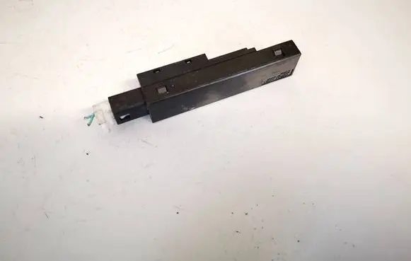 Antenna control unit
