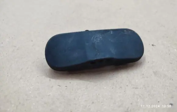 Windshield washer spray nozzle
