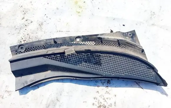 Nissan Primera Wiper trim 66862AU315