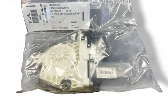 Volkswagen Passat Alltrack Rear door window regulator motor 1K0959703F