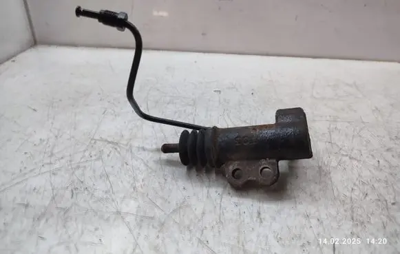 Hyundai Tucson TL Clutch master cylinder 