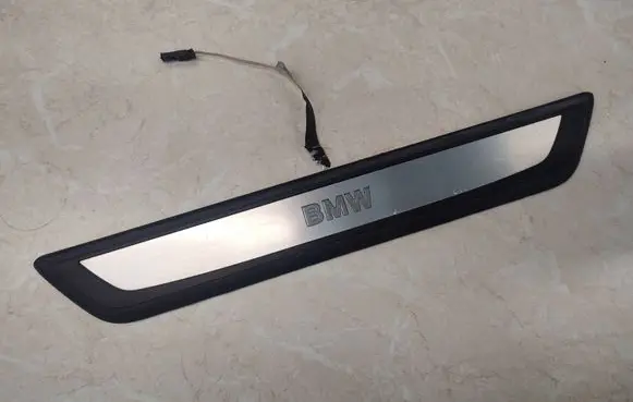 BMW 7 F01 F02 F03 F04 Front sill trim cover 51477181015