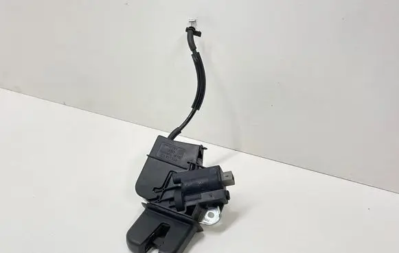 Tailgate/trunk/boot lock/catch/latch