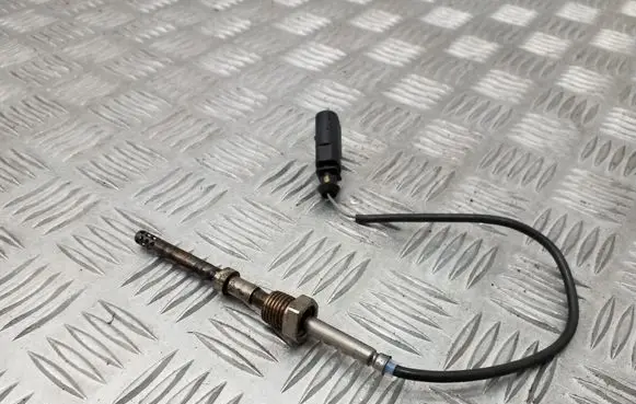 Exhaust gas temperature sensor