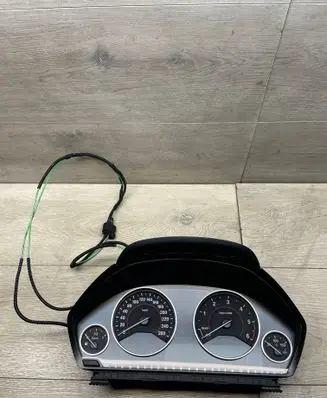 BMW 3 F30 F35 F31 Speedometer (instrument cluster) 9232895 14369510 NR931299