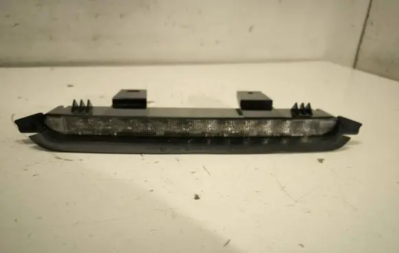 Volvo V50 Third/center stoplight 8620290 28060002