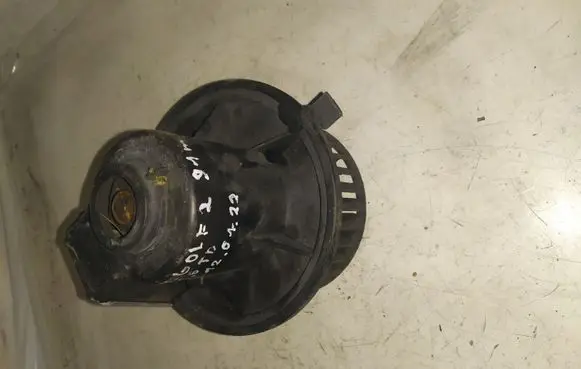 Volkswagen Golf II Heater fan/blower 191959263 881044369