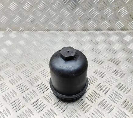 Porsche Macan (95B) Oil filter cover 94610702275