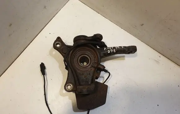 Peugeot 407 Front wheel hub