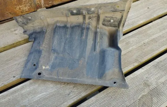 Front underbody cover/under tray