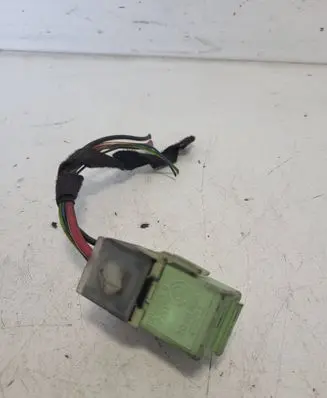 BMW 5 E60 E61 Other relay 8373700
