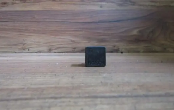 Audi A4 S4 B5 8D Other relay 431951253h 0332014156