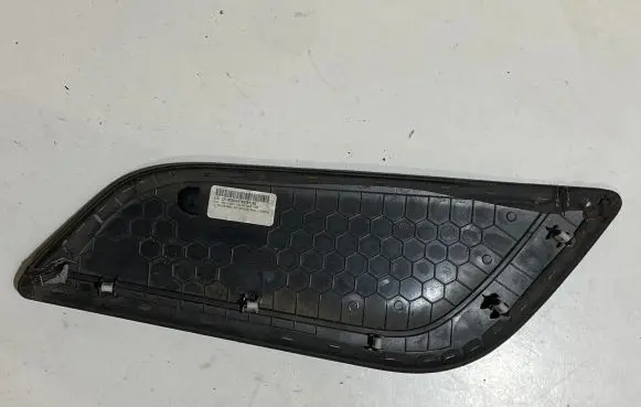 Ford Mustang VI Centre console side trim front 63044E07