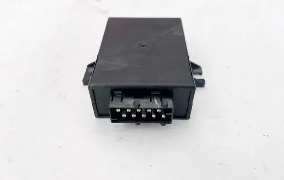 BMW 8 E31 Other relay 1392410 61351392410