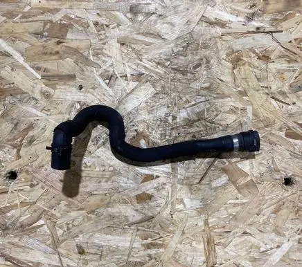 BMW 5 F10 F11 Engine coolant pipe/hose 7575453 15476810