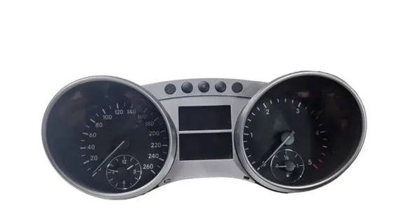 Mercedes-Benz R W251 Speedometer (instrument cluster) A2515404748