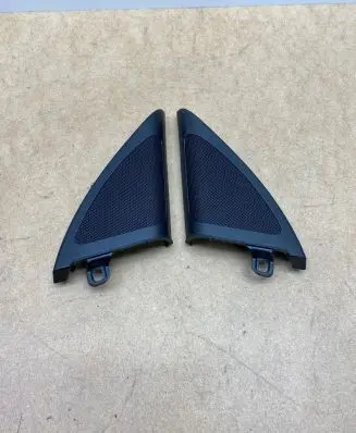 Side speaker trim/cover