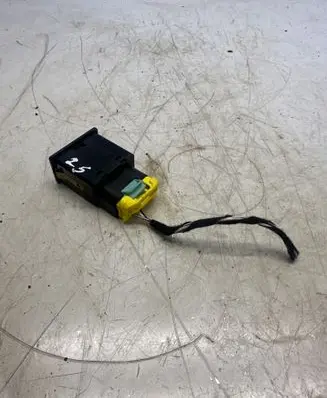 Volkswagen Golf V Passenger airbag on/off switch 1K0919237C