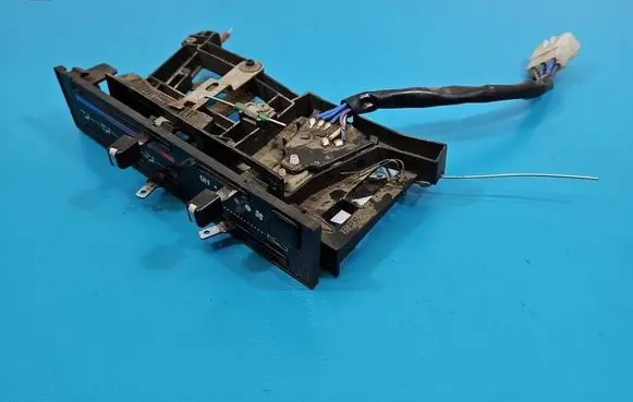 Daihatsu Feroza Climate control/heater control trim IMPRK1575262