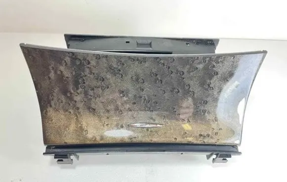 Mercedes-Benz E W211 Car ashtray A2116802852