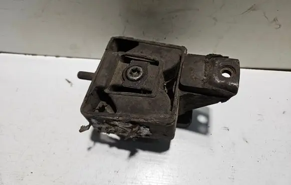 Ford Fiesta Engine mount bracket 94FB6030CB 073535