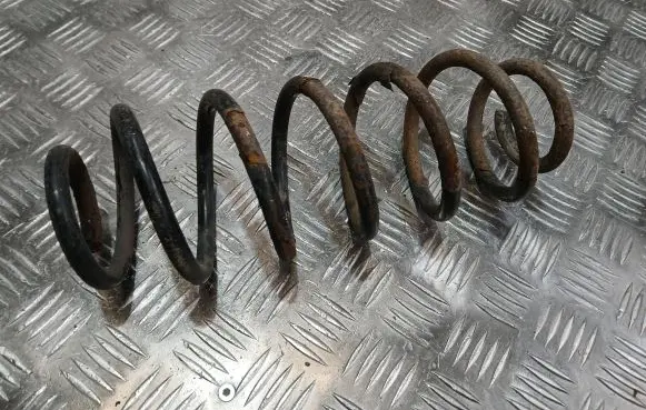 Audi A3 S3 8L Rear coil spring