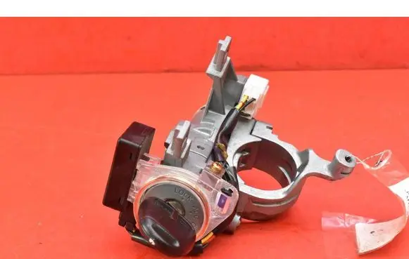 Mitsubishi Grandis Ignition lock MR587993