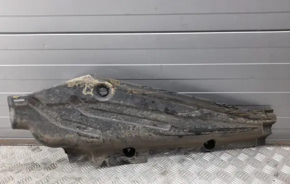 Mercedes-Benz GL X166 Rear underbody cover/under tray A1666100208