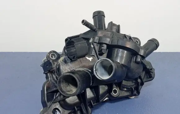 Seat Arona Water pump 04E121042AD