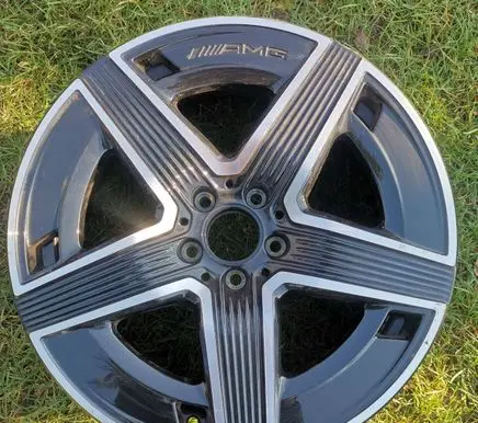 Mercedes-Benz GLA H247 R21 alloy rim A2474012200