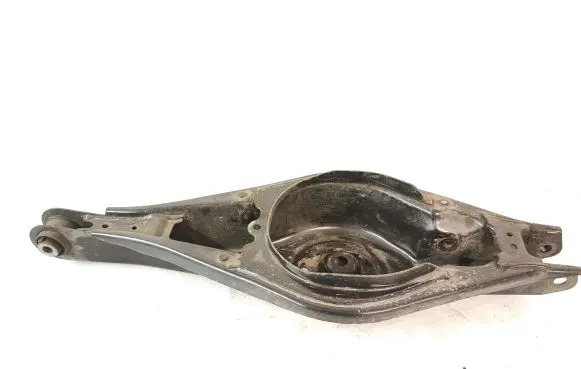 Volvo XC40 Rear upper control arm/wishbone 32221200