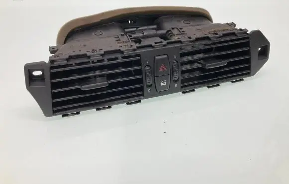 BMW 5 E60 E61 Dash center air vent grill 7009275 141218