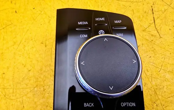 BMW 3 G20 G21 Head unit multimedia control 9423195