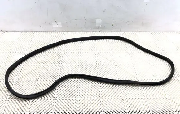 Mercedes-Benz GLK (X204) Rubber seal front door (on door) 