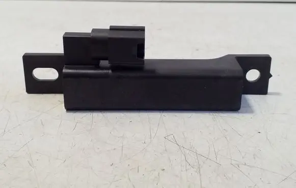 Nissan Leaf I (ZE0) Keyless system antenna 3160503